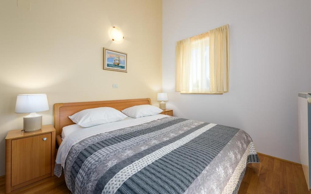 Villa Franka 113 Basanija Bagian luar foto