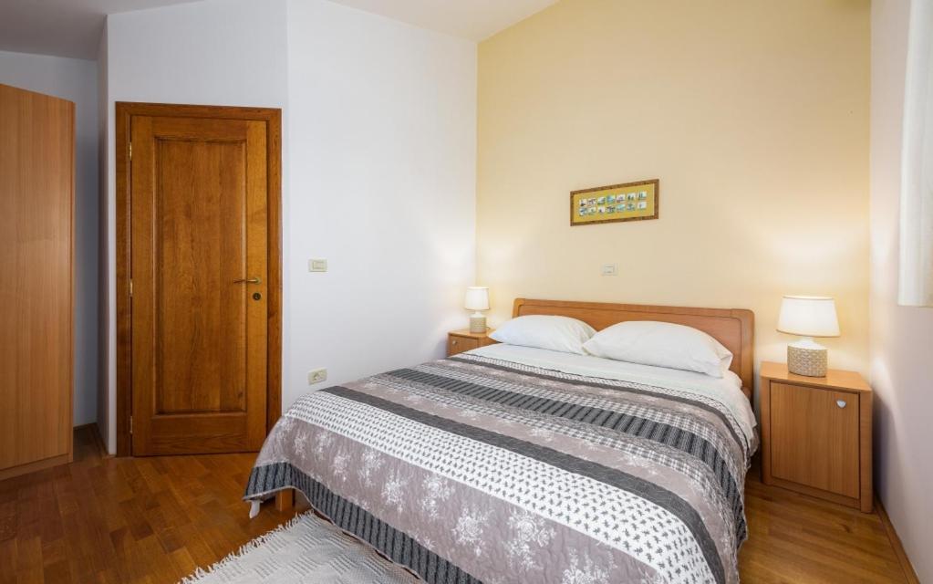 Villa Franka 113 Basanija Bagian luar foto